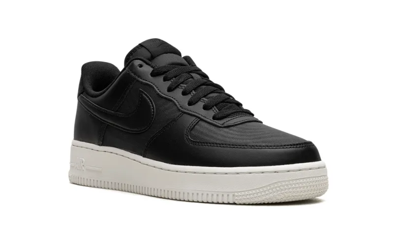 Nike Lifestyle Air Force 1 Low 'Black - Nylon'
